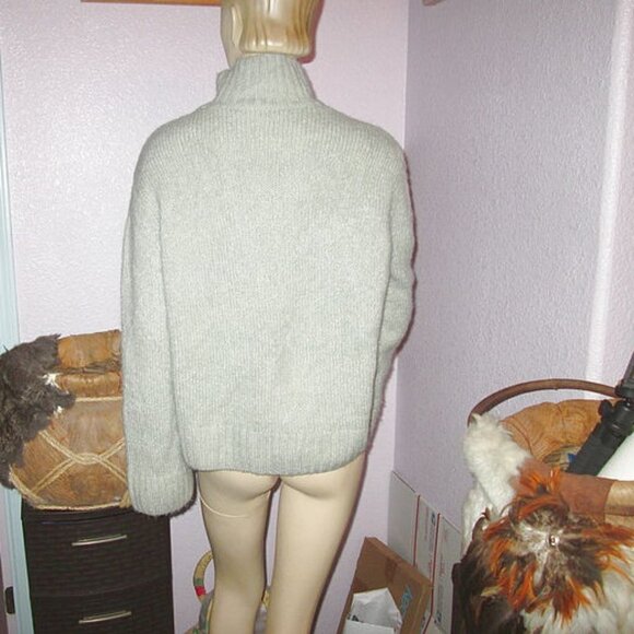 H&M Alpaca Wool Blend Sweater Size XS Pullover Turtleneck Ribbed Oversized Crop - Picture 7 of 10